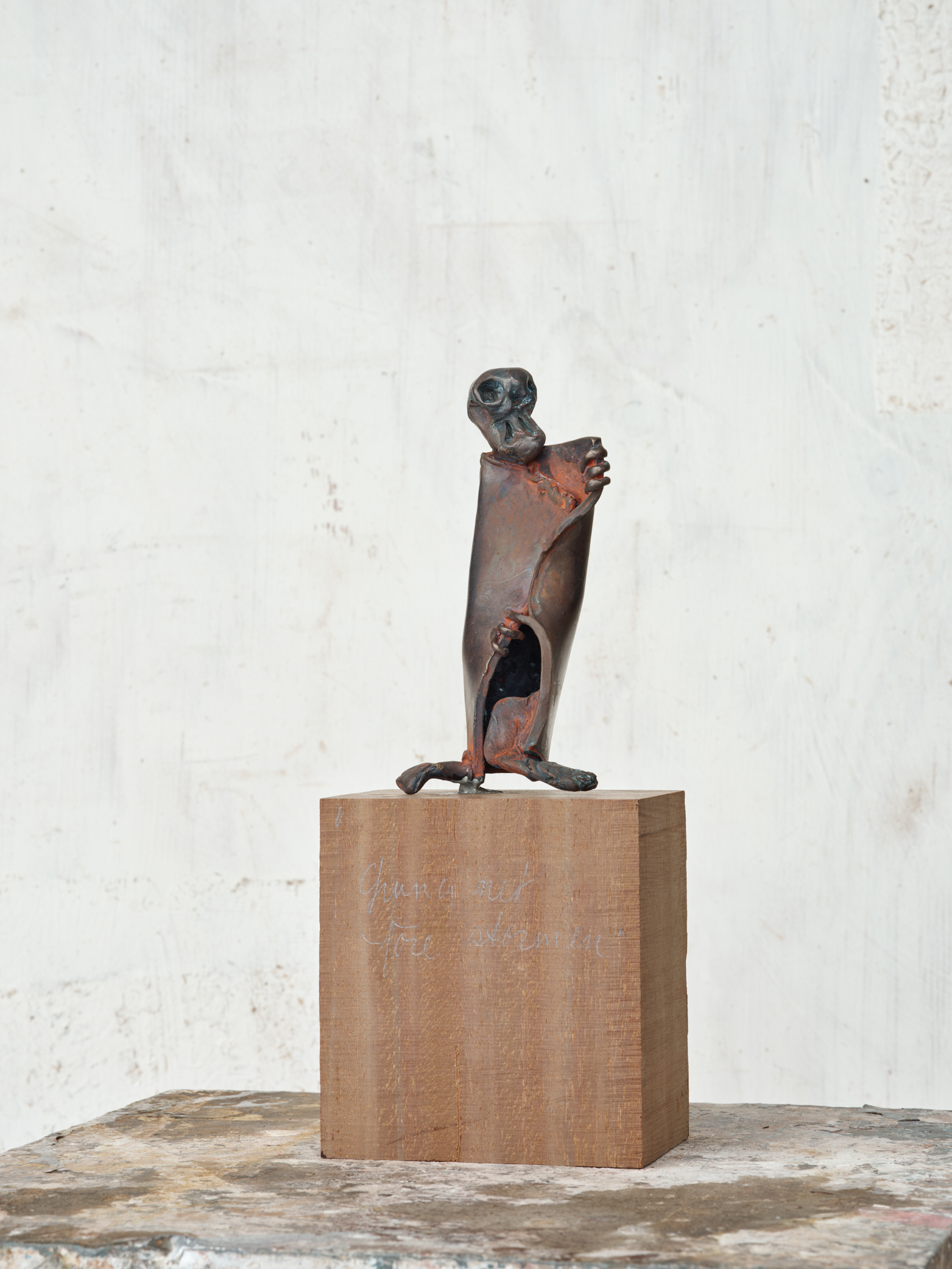 Lugnet_fore_stormen_32cm,Brons,Claes Hake